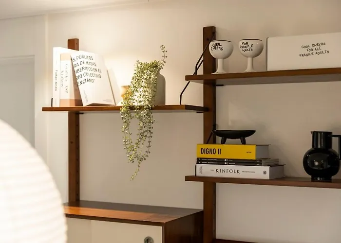 Wood&calm 우드앤캄 Station Apartment Seoul