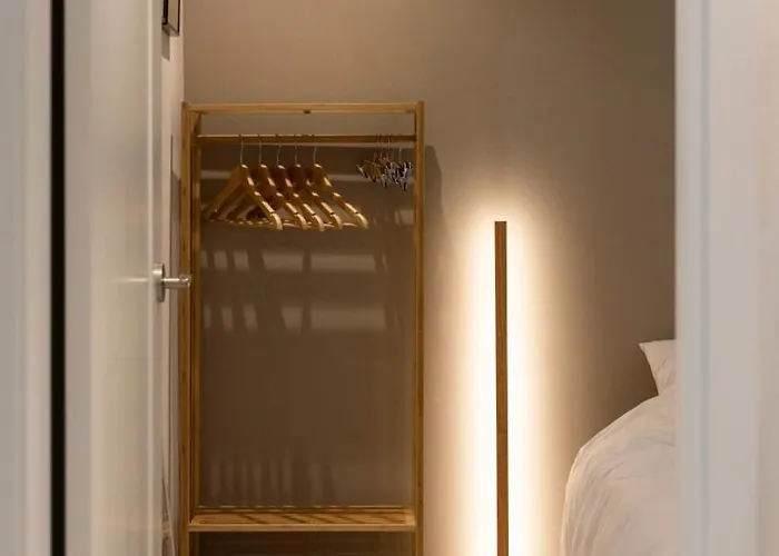 Apartment Wood&calm 우드앤캄 Station Seoul